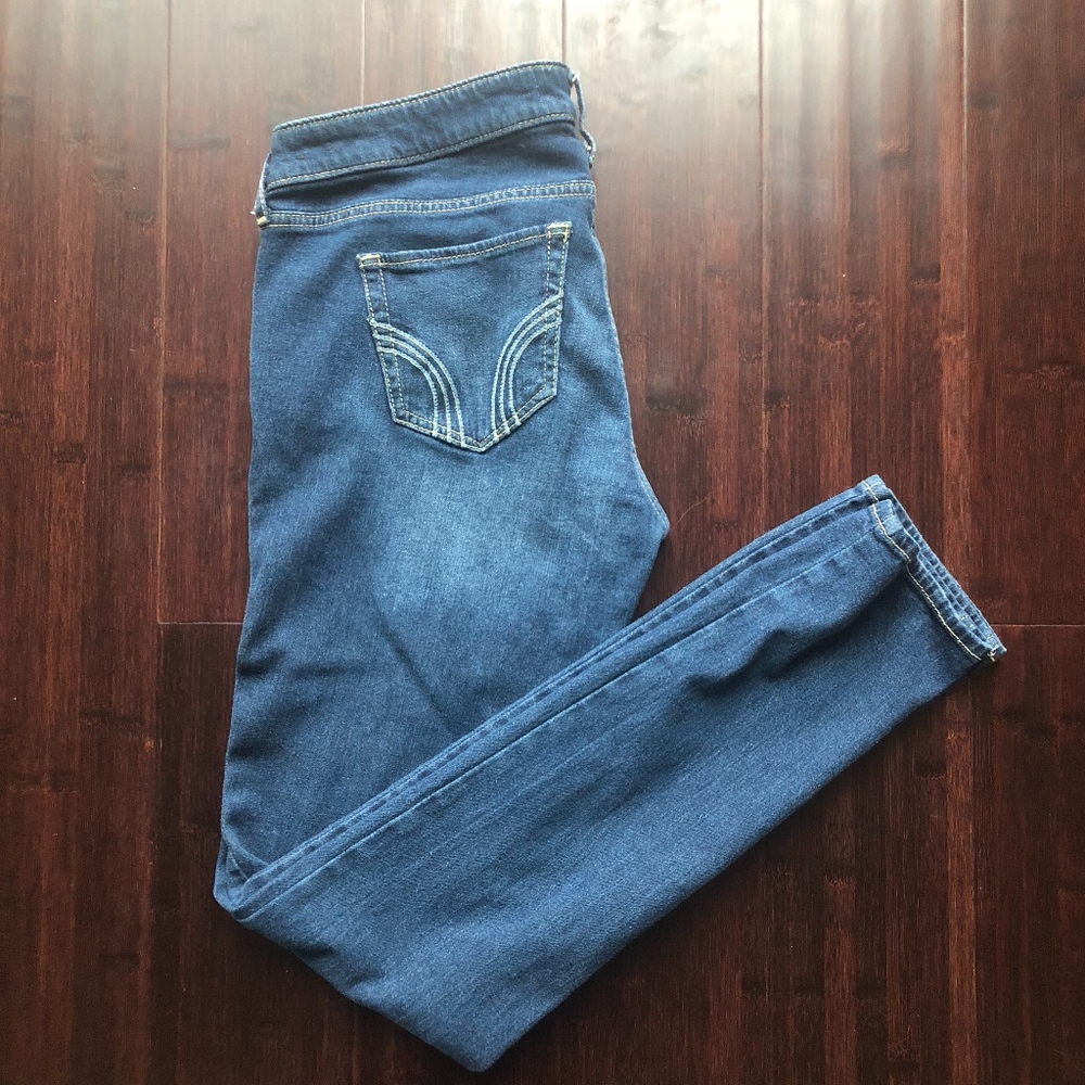 Hollister Skinny/Straight Jeans